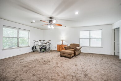 4201 Leisure Ln, Pearland, TX 77584 - photo 6