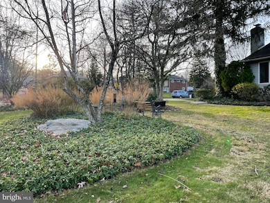 2400 Edge Hill Rd, Huntingdon Valley, PA 19006 - photo 6