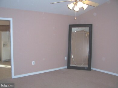 27138 Slash Pine Cir, Ruther Glen, VA 22546 - photo 2