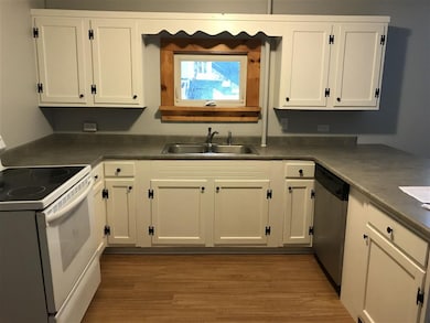 21 S Main St unit 1, Lisbon, NH 03585 - photo 6