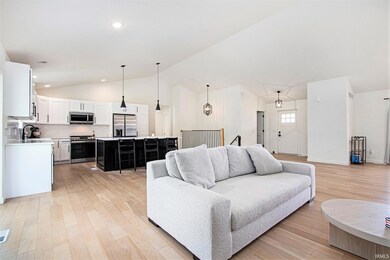 30330 Pine Bluff Dr, Elkhart, IN 46517 - photo 5