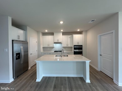 97 Chokeberry Way, Gettysburg, PA 17325 - photo 2