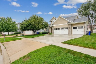 7104 Doubletree Rd NE, Cedar Rapids, IA 52402 - photo 2