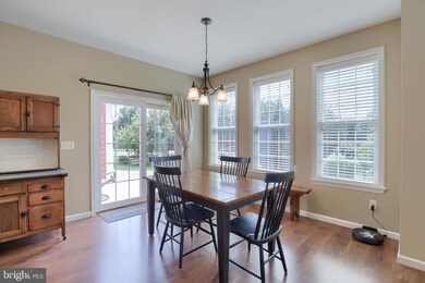 529 Landon Cir, Ephrata, PA 17522 - photo 7