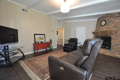 1421 1421 Sequoia Dr, Tyler, TX 75703 - photo 3