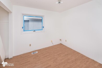 Bedroom 1_6567-FULL