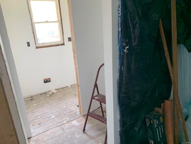 429 E Water St, Princeton, IN 47670 - photo 6