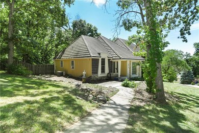 8819 Hirning Rd, Lenexa, KS 66220 - photo 3