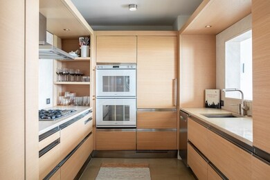 Ritz-Carlton Residences Tower 2 unit 23D, Boston, MA 02111 - photo 6