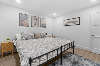 814 Franklin Rd, West Palm Beach, FL 33405 - photo 5