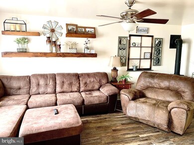 1027 Lily Ln, Temple, PA 19560 - photo 3