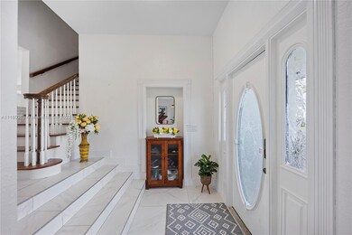 Foyer/Entry