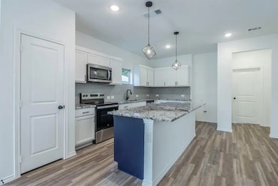 3228 Tuskegee St, Dallas, TX 75215 - photo 6