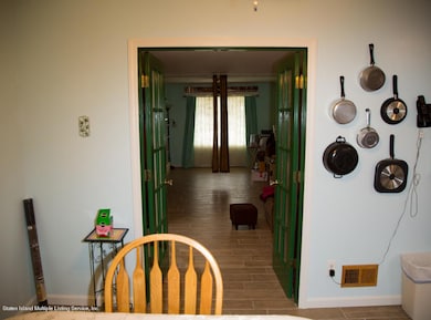 798 Armstrong Ave, Staten Island, NY 10308 - photo 6