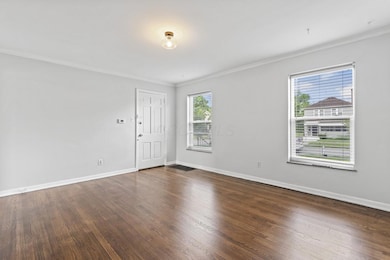 Hommati.com-1440_Elmwood_Ave_OH-05-12-20