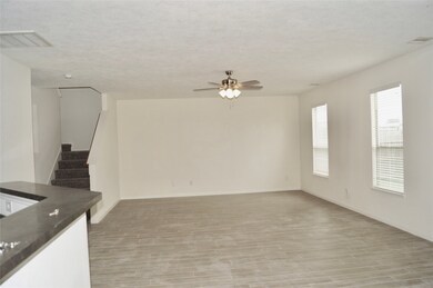 29321 Legends Smith Ln, Spring, TX 77386 - photo 5