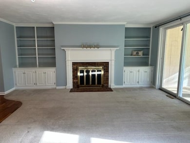 18 Colonial Square, Peterborough, NH 03458 - photo 4