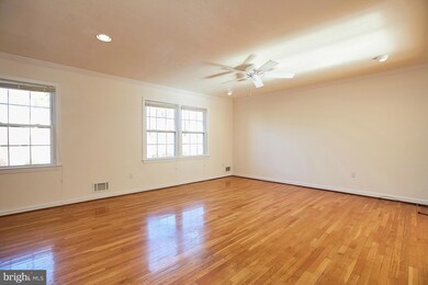10107 Brandon Way, Manassas, VA 20109 - photo 6