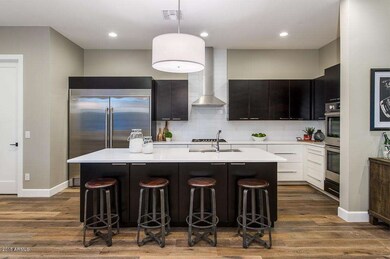 4445 - Kitchen