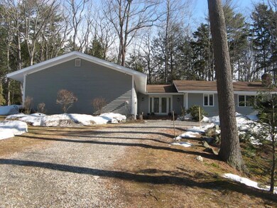 14 Cooper Rd, Freeport, ME 04032 - photo 2