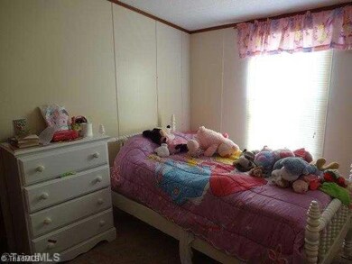 2957 Tiger Flower Rd, Asheboro, NC 27205 - photo 6