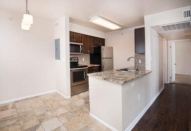 Mtn-Glenn_I-202-MLS_07[1]