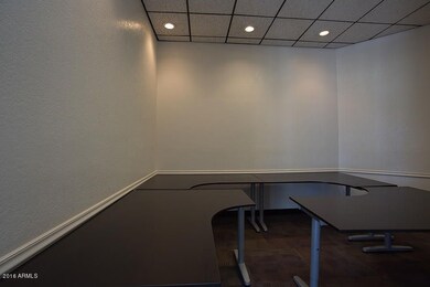 3118 E McDowell-5