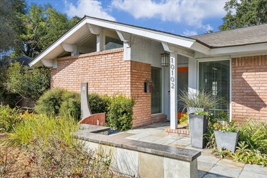 10102 Knoboak Dr, Houston, TX 77080 - photo 7