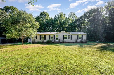 3528 Chapelwood Dr, Gastonia, NC 28052 - photo 2