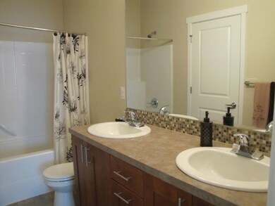 2012 S 261st Ct, Des Moines, WA 98198 - photo 4