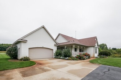 005-Front_View-3262824-medium