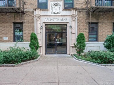 Arlington Arms unit 3, Flushing, NY 11355 - photo 2