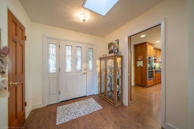 17039 Jay Dee Ln, Anderson, CA 96007 - photo 3