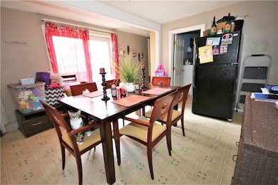 35 South St, Pawtucket, RI 02860 - photo 3