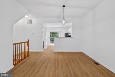 15540 Three Otters Place, Manassas, VA 20112 - photo 5