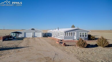 Home offers over 1900 sq ft, 3 bedrooms, 2 bathroo