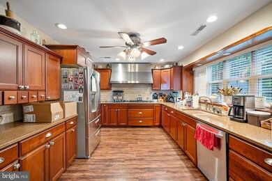 23630 Town Creek Dr, Lexington Park, MD 20653 - photo 5