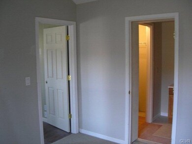 311 Williams Ave, Walnutport, PA 18088 - photo 4