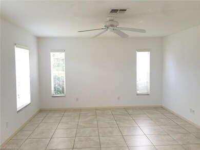 Light and bright Living Room