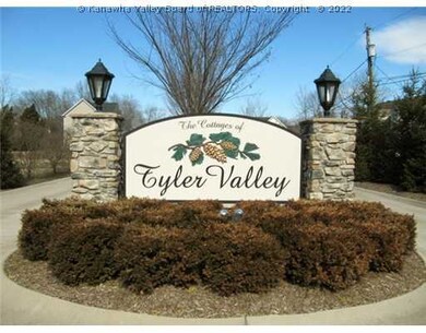 29 Chandler Cir, Scott Depot, WV 25560 - photo 2