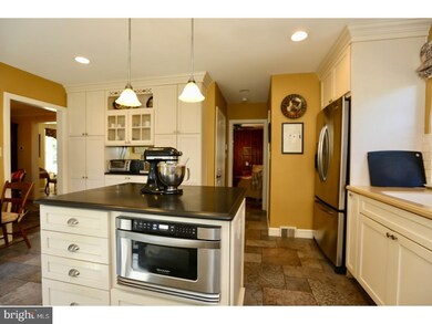 35 Rabbit Run Rd, Rose Valley, PA 19086 - photo 2