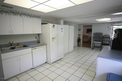 4114 Selberg Kitchen2-3