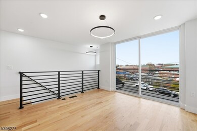 62 Hillside Ave unit 1, Newark, NJ 07108 - photo 2