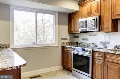 15013 Joshua Tree Rd, North Potomac, MD 20878 - photo 6