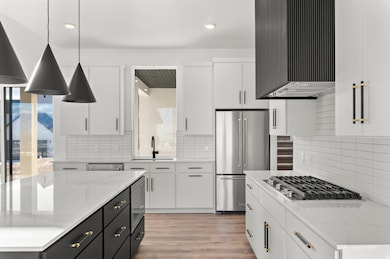 4322 N Braiken Ridge Dr unit 108, Lehi, UT 84048 - photo 5