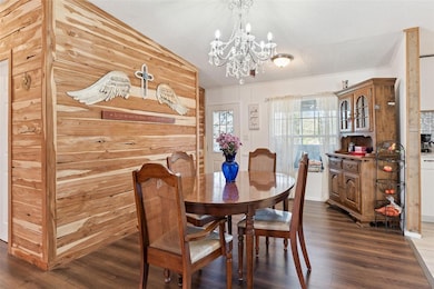 294 Cesara Estates Loop, Mulberry, FL 33860 - photo 7