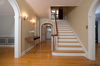 155 S Pine Ave, Albany, NY 12208 - photo 3