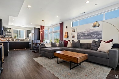 7756 S Rooftop Dr, Midvale, UT 84047 - photo 4