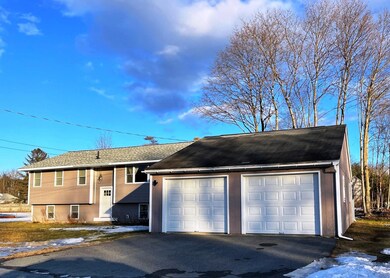 33 James St, Charlestown, NH 03603 - photo 2