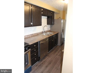 189 Kenwood Dr, Sicklerville, NJ 08081 - photo 3